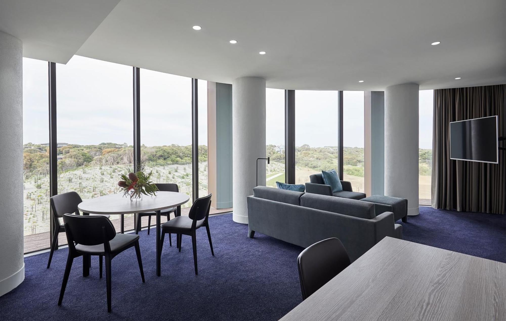 Racv海角善克度假酒店 肖恩克角 客房 照片 A suite at the hotel