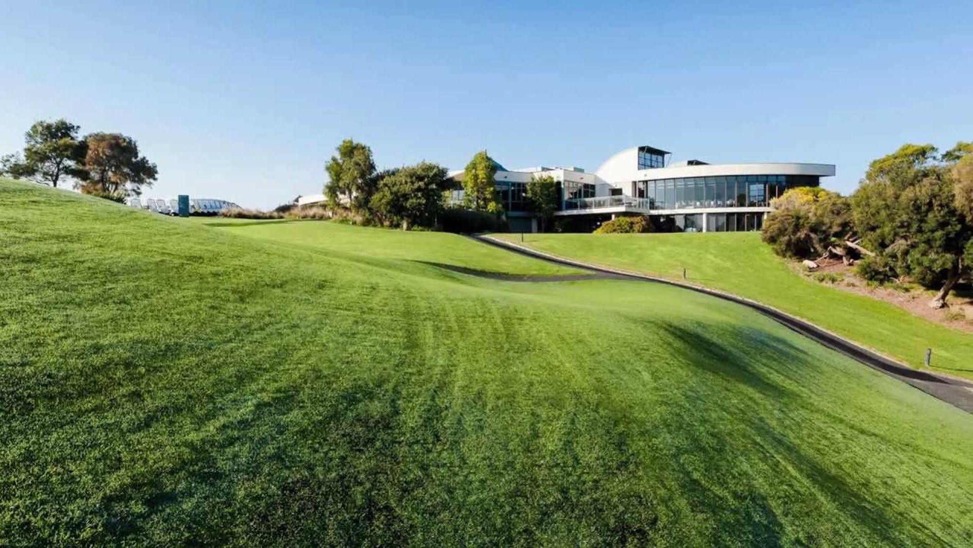 Racv海角善克度假酒店 肖恩克角 外观 照片 Clubhouse at the 18th green